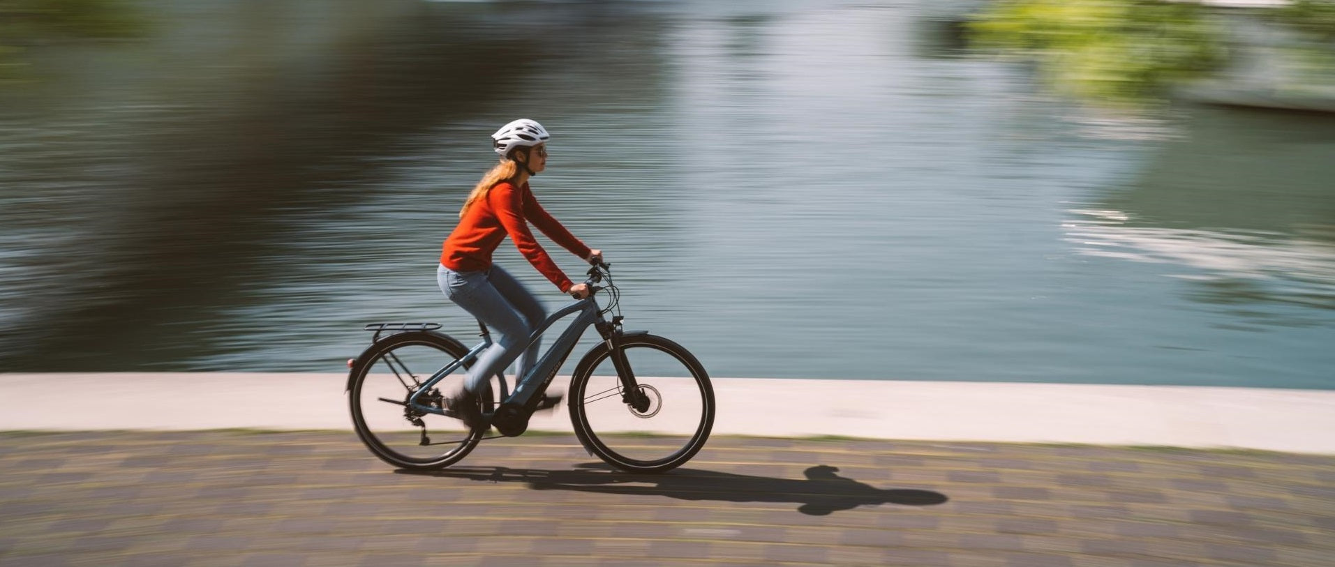 Electric Fitness & Commuter Bikes