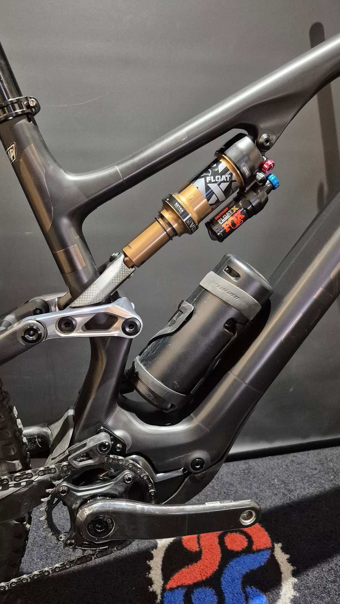 S-Works Turbo Levo SL - Custom Build-The Cycling Fix